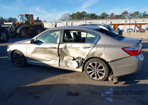 2015 Honda Accord Sport from USA, damaged, VIN 1HGCR2F55FA086301